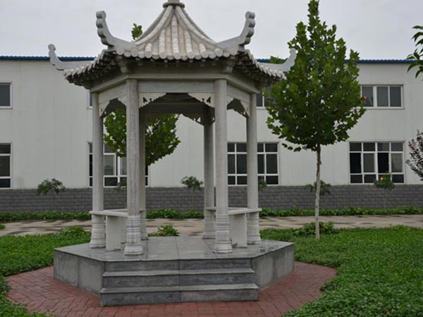 公司廠區(qū)環(huán)境